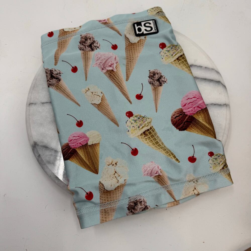 Black Strap Ice cream Neck gaiter